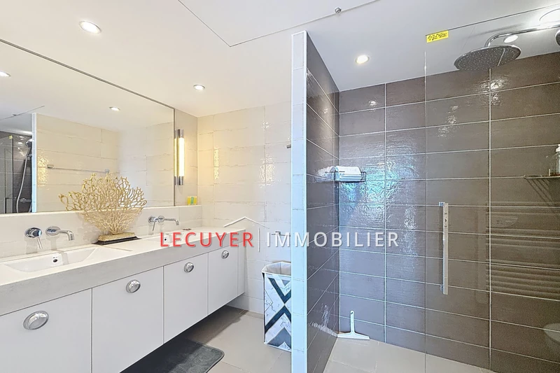 Location appartement Cannes  