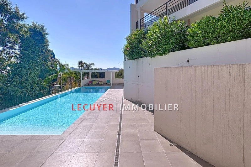 Location appartement Cannes  