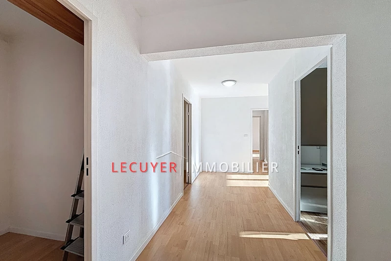Location appartement Antibes  