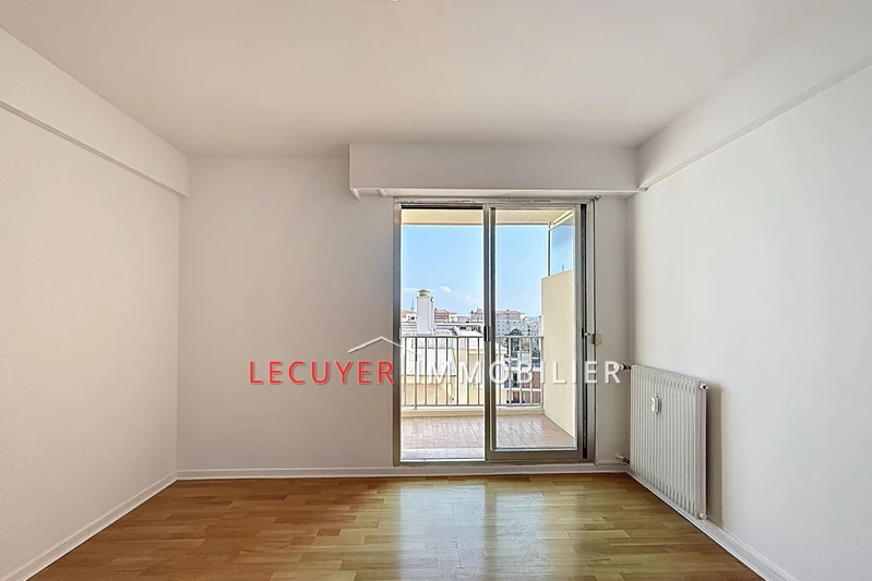 Location appartement Golfe-Juan  
