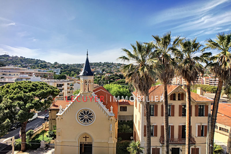 Photo Appartement Golfe-Juan Centre ville, Location appartement 1 pièce 25 m²