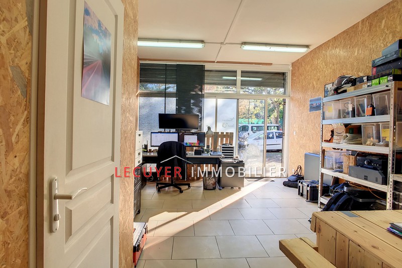 Photo Local professionnel Vallauris Collines, Professionnel local professionnel 28 m²
