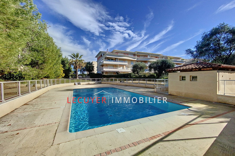 appartement  3 rooms  Golfe-Juan Pompidou  73 m² -   