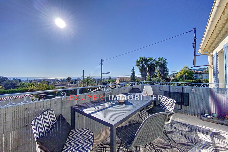 appartement  4 pièces  Golfe-Juan Collines  102 m² -   