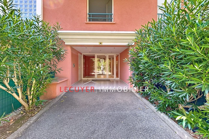 Vente appartement Biot  