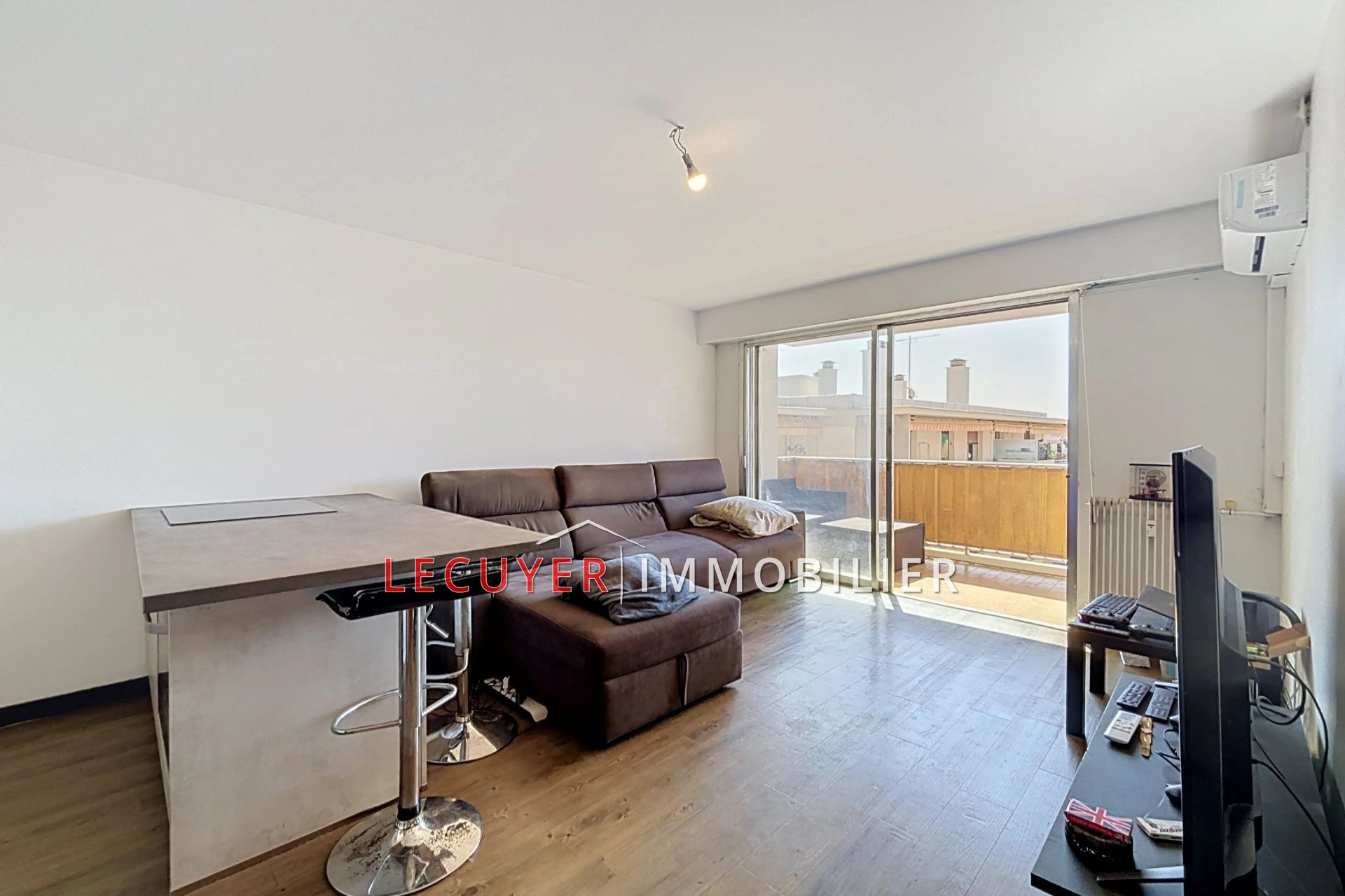 Appartement 1 pièce 27 m² · à Le Golfe Juan · 27 m² · 165 000 €