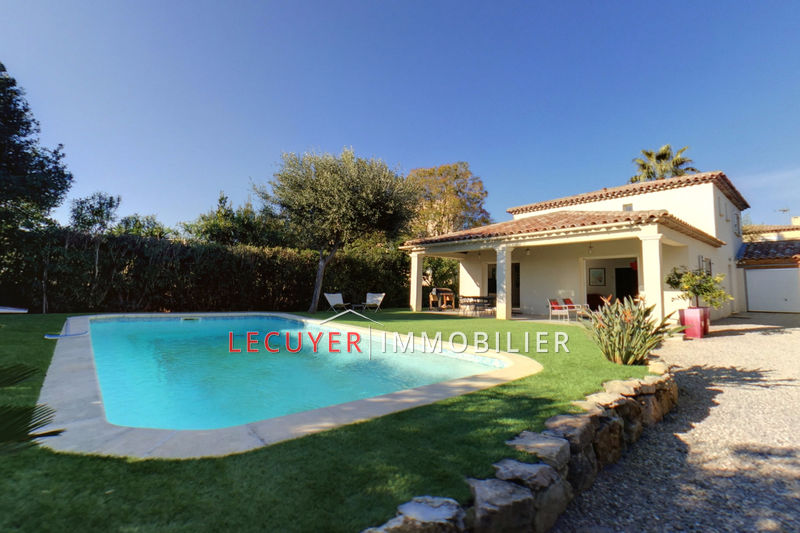 Photo Villa Juan-les-Pins Bord de mer, achat villa 4 chambres 150 m²