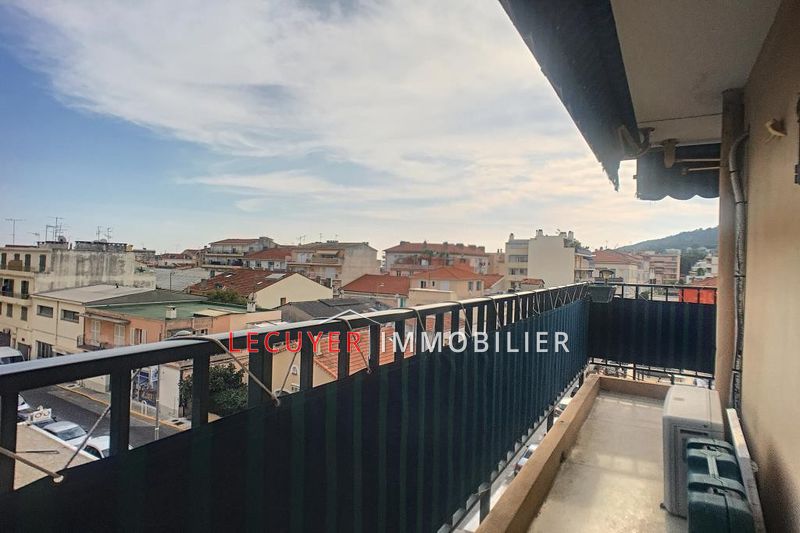 Photo Apartment Golfe-Juan Centreville, to buy apartment 3 rooms 55 m²