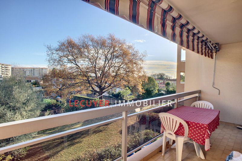 Photo Appartement Golfe-Juan Proche plages, achat appartement 2 pièces 27 m²