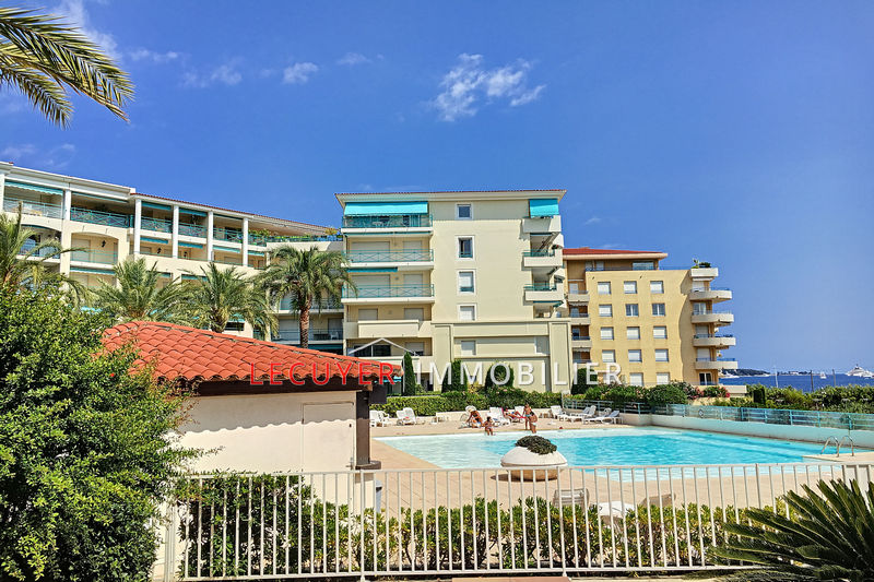 Photo Apartment Antibes Proche plages, to buy apartment 1 room 30 m²