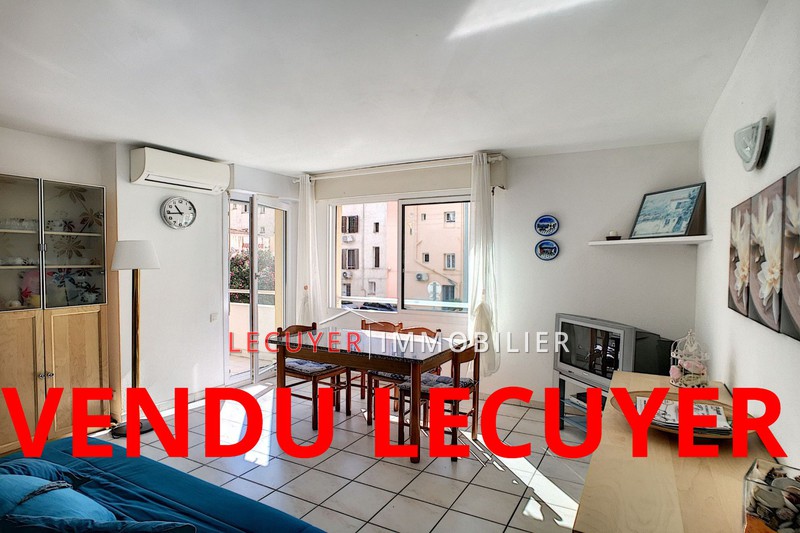 Photo Appartement Golfe-Juan Proche plages, achat appartement 2 pièces 29 m²