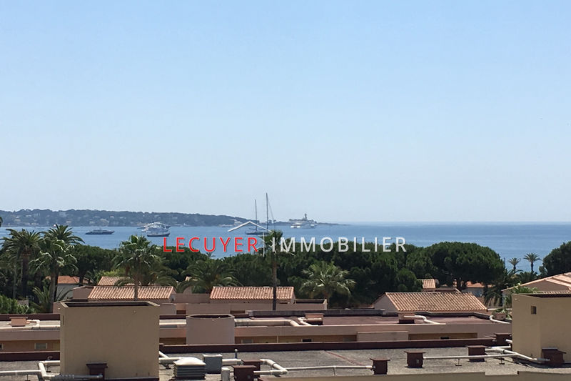 Photo Apartment Golfe-Juan Pompidou, to buy apartment 3 rooms 64 m²