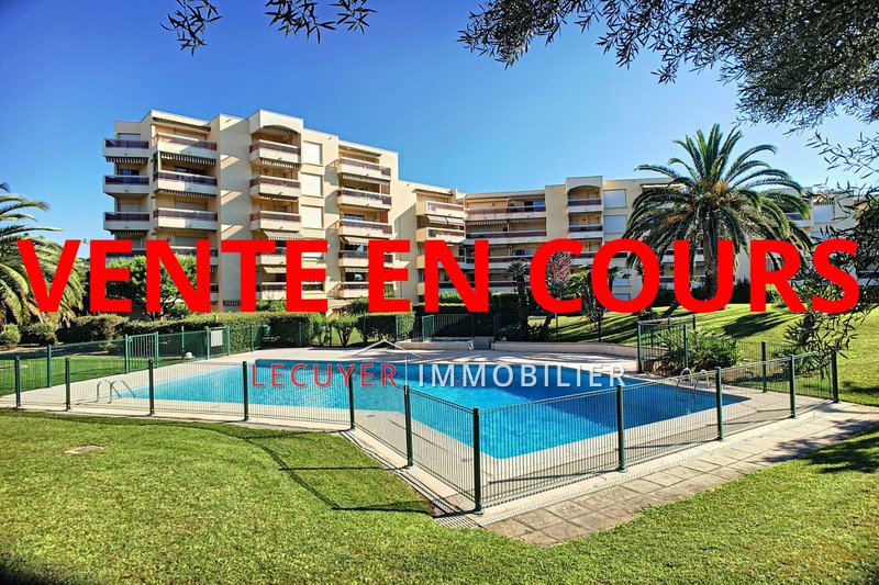 Photo Apartment Golfe-Juan Pompidou, to buy apartment 2 rooms 42 m²