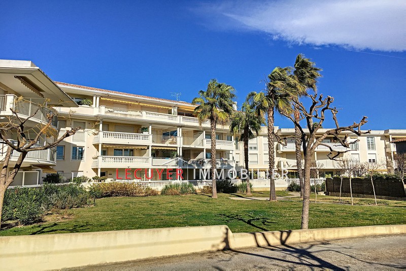 Photo Appartement Golfe-Juan Proche plages, achat appartement 2 pièces 50 m²