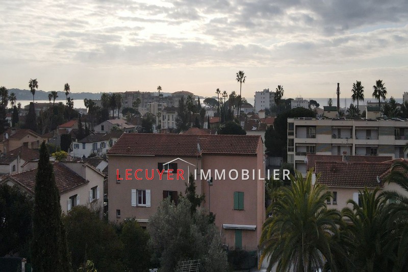 Photo Appartement Golfe-Juan Centre-ville, achat appartement 4 pièces 86 m²