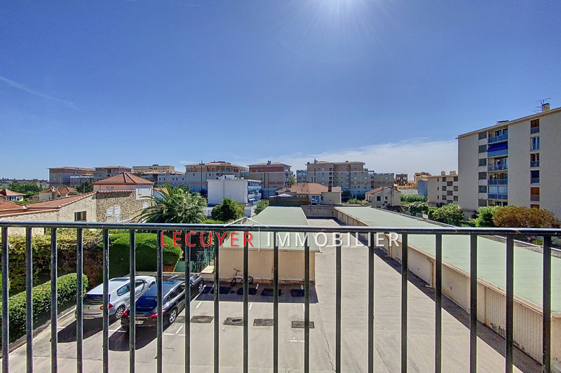 appartement  3 pièces  Golfe-Juan Centre-ville  77 m² -   
