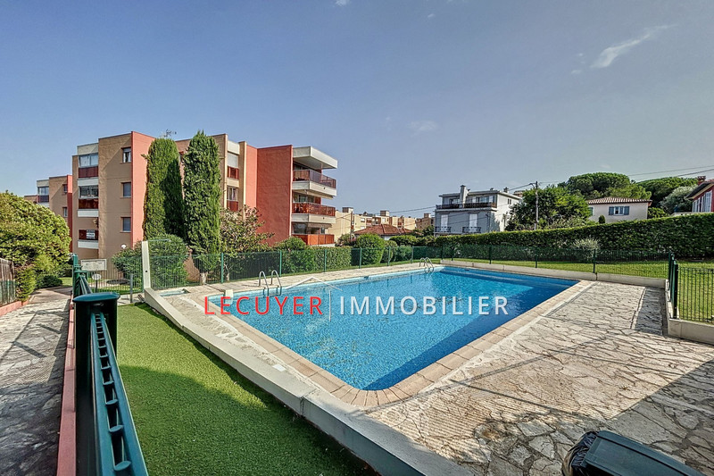 Photo Appartement Antibes Centre-ville,   achat appartement  2 pièces   43&nbsp;m&sup2;