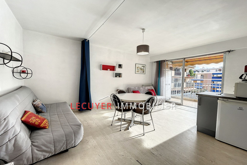 Photo Apartment Golfe-Juan Centre-ville,   to buy apartment  1 room   26&nbsp;m&sup2;