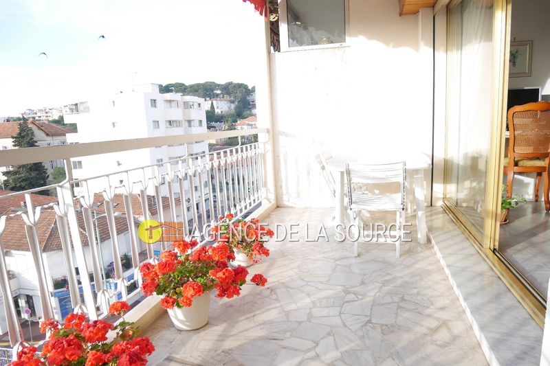 Photo Apartment Le Cannet to buy apartment 1 room 35 m²