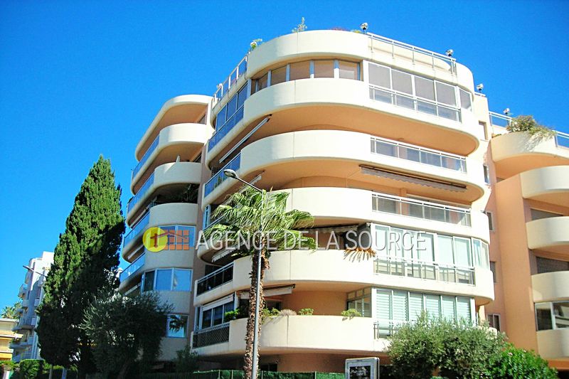 Photo Apartment Cannes Basse californie, to buy apartment 2 rooms 46 m²