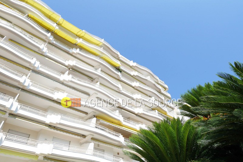 Photo Apartment Cannes Front de mer,   to buy apartment  2 rooms   50&nbsp;m&sup2;