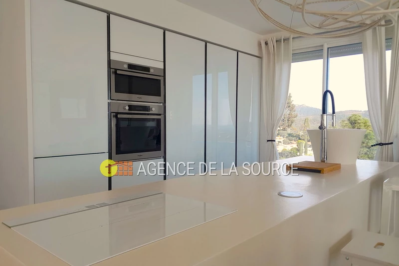Vente villa contemporaine Théoule-sur-Mer  