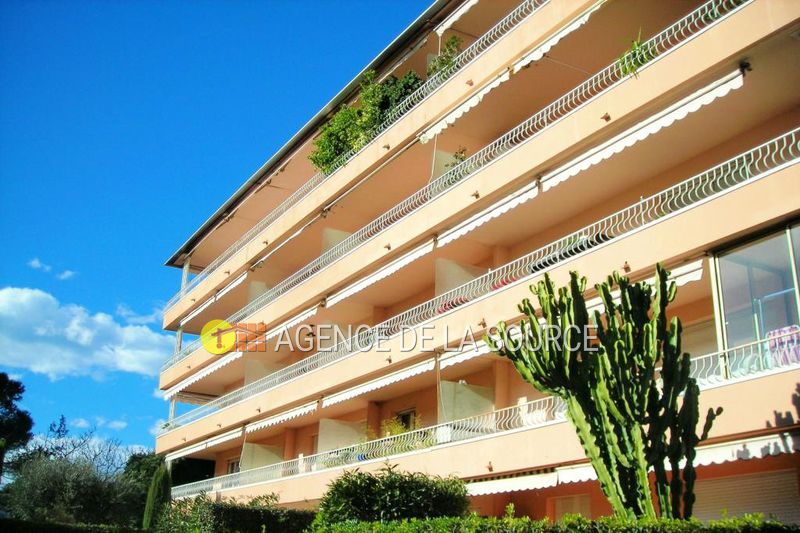Photo Apartment Cannes Basse californie, to buy apartment 1 room 33 m²