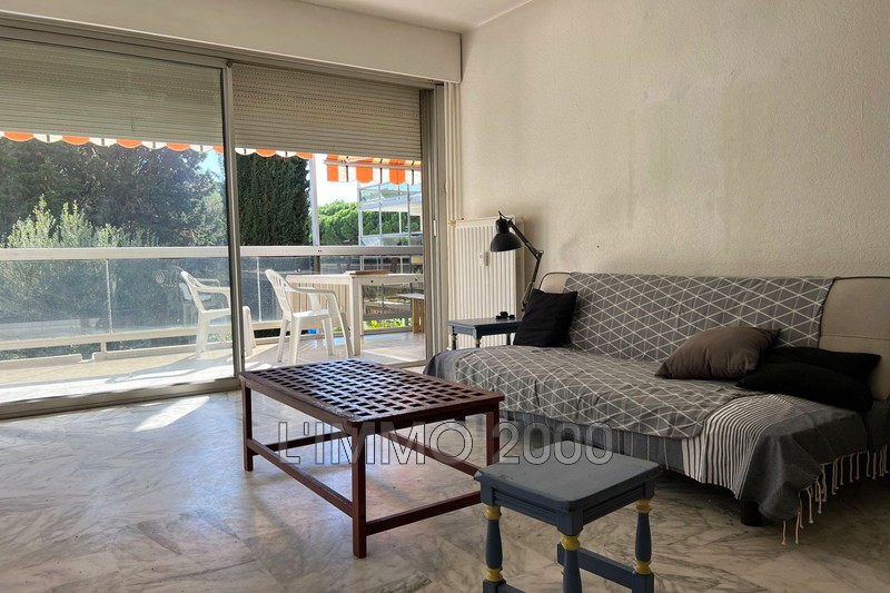 appartement  studio  Juan-les-Pins   35 m² -   
