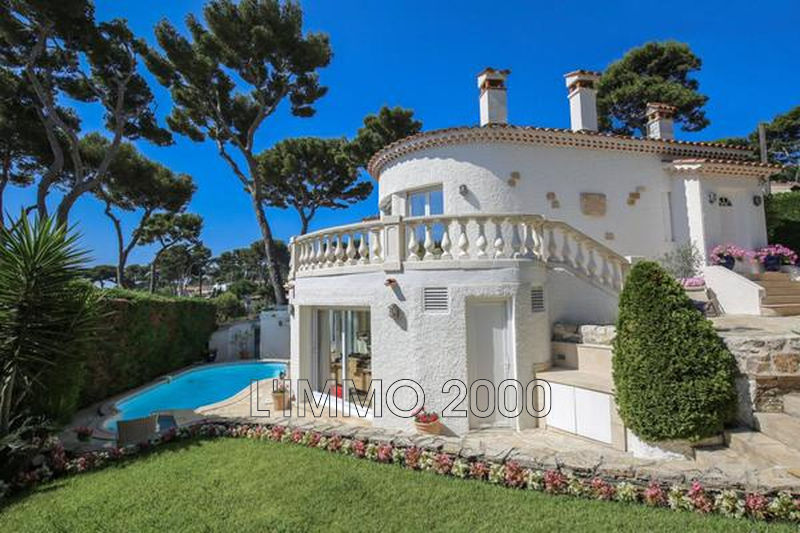maison  5 pièces  Cap d'Antibes   200 m² -   