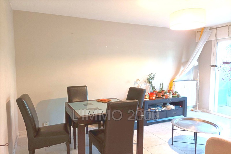 appartement  2 rooms  Antibes Antibes les pins  42 m² -   