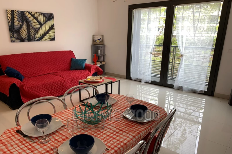 appartement  studio  Juan-les-Pins Bord de mer  31 m² -   