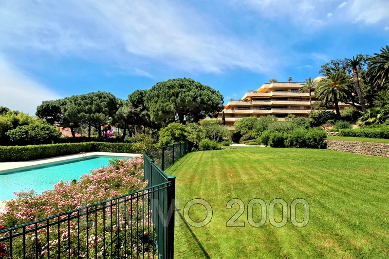 appartement  3 pièces  Juan-les-Pins Pinède  71 m² -   