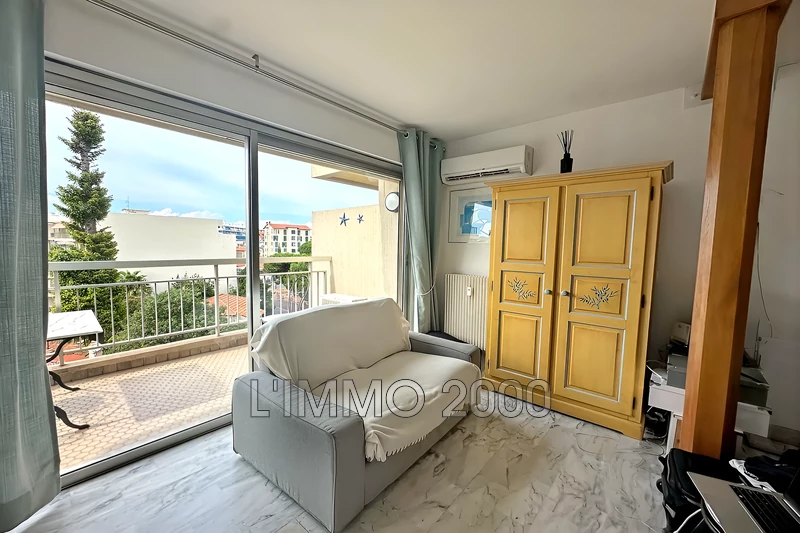 appartement  studio  Juan-les-Pins Pinède  28&nbsp;m&sup2; -   