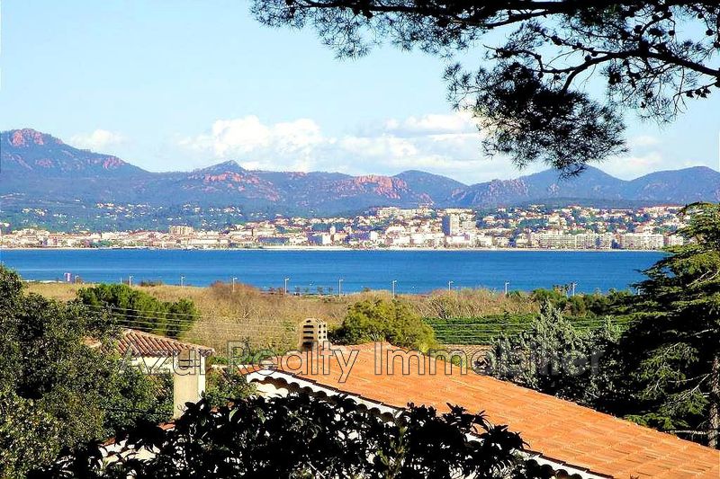 Photo Villa Saint-Aygulf Centre-ville, achat villa 3 chambres 90 m²