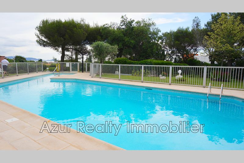 Photo Appartement Saint-Aygulf Bord de mer, achat appartement 2 pièces 44 m²