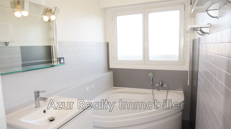 Photo n°9 - Vente appartement Saint-Raphaël 83700 - 325 000 €