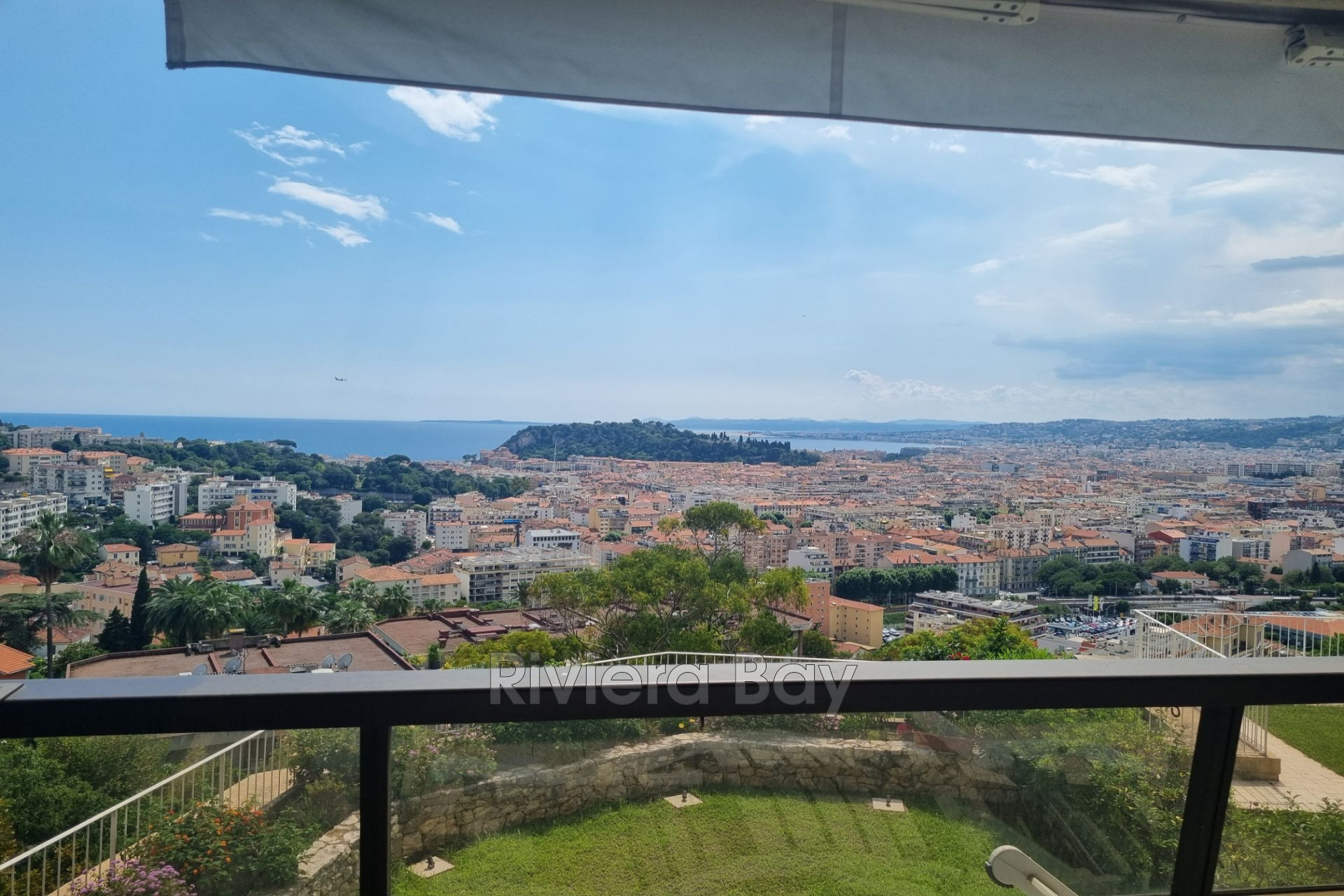 Photo Appartement Nice Mont boron,  Location appartement  3 pièces   73&nbsp;m&sup2;