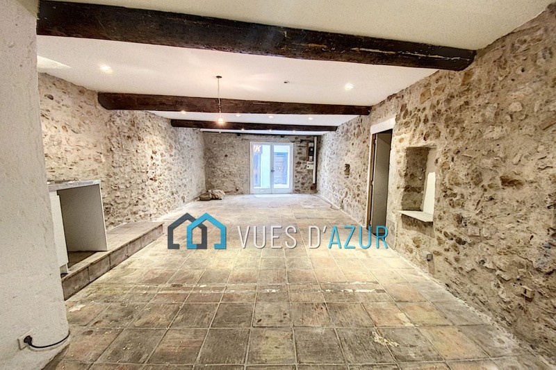 locauxlocation  Antibes Vieil antibes  81 m² -   