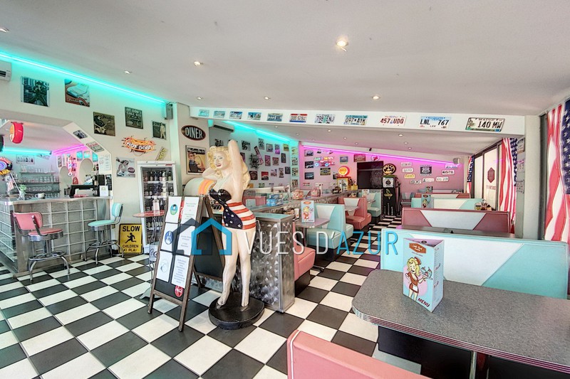 Photo Antibes Centre-ville, Professionnel 180 m²