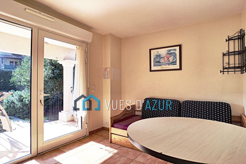 Photo Traversant Juan-les-Pins Bord de mer, achat traversant 2 pièces 27 m²