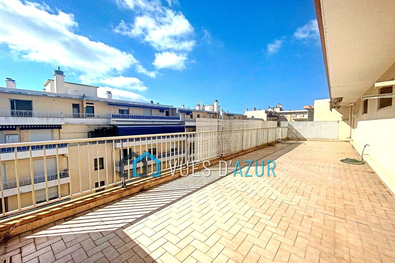 Photo Apartment Antibes Centre-ville,   to buy apartment  4 rooms   120&nbsp;m&sup2;