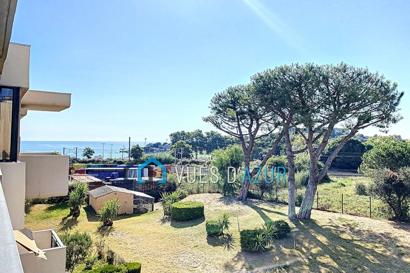 Photo Appartement Antibes Fontonne,   achat appartement  3 pièces   85&nbsp;m&sup2;