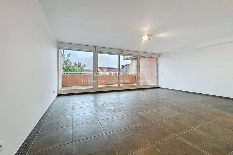 Photo n°4 - Location appartement Le Muy 83490 - 676 €