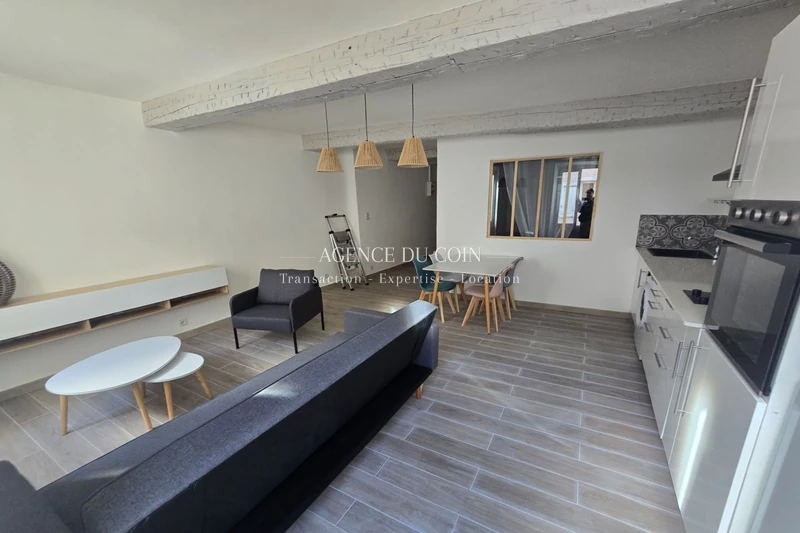 Location appartement Trans-en-Provence  