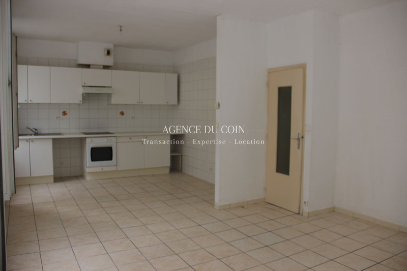 vente Le muy Centre-ville Appartement Le Muy Centre-ville, Location appartement 3 pièces 65 m²