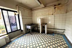 Professionnel local commercial Trans-en-Provence  