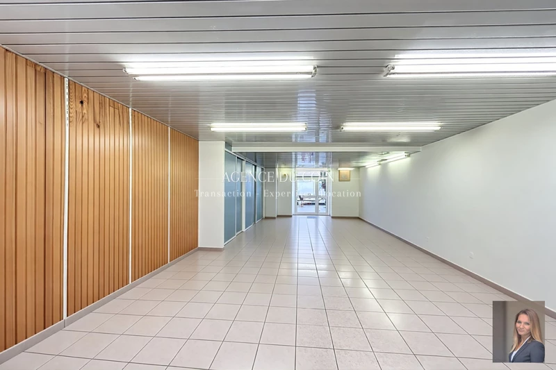 Professionnel local commercial Le Muy  