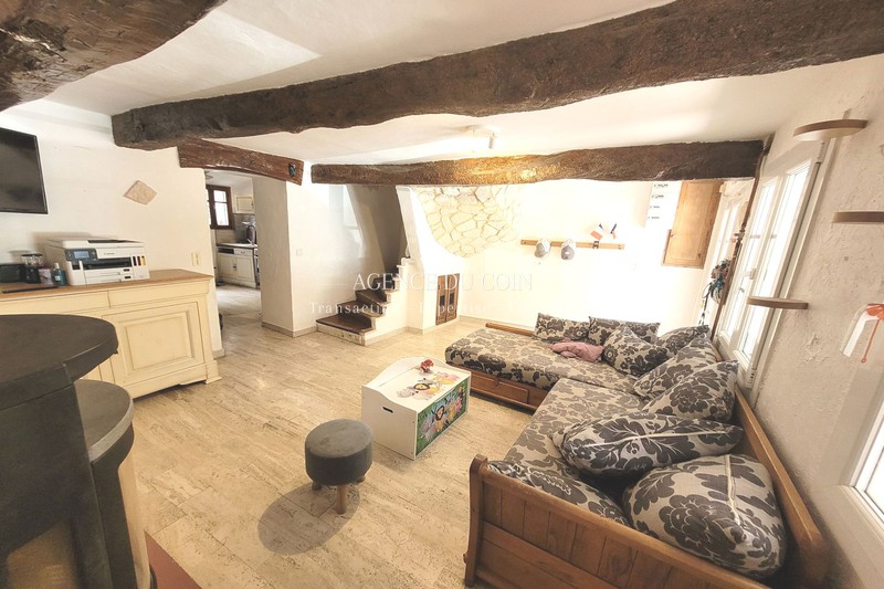 Photo n°2 - Vente maison de hameau Le Cannet-des-Maures 83340 - 282 000 €