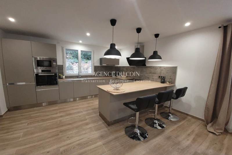 Vente maison contemporaine Le Thoronet  