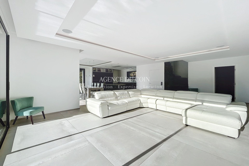 Photo n°6 - Vente maison contemporaine La Motte 83920 - 1 140 000 €